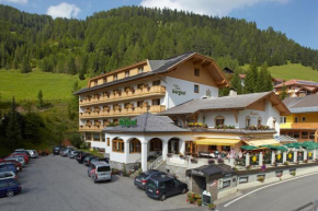 Отель Hotel Berghof  Иннеркремс